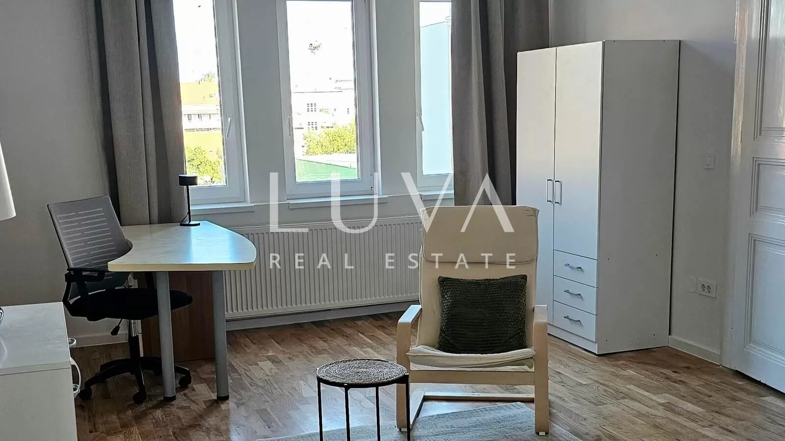 Center, Krajiška Street, newly renovated 3-room apartment, 81m2, for rent