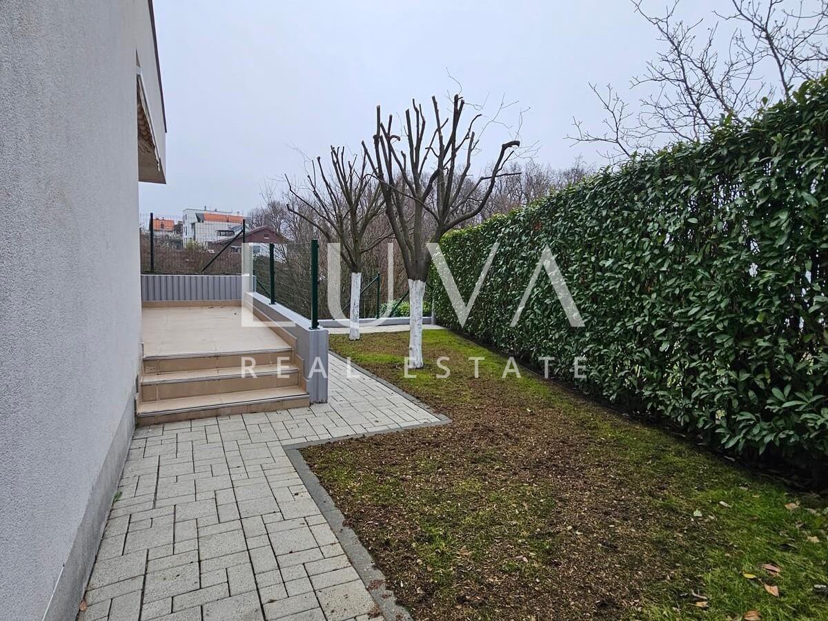 Zagreb, Srebrnjak, luxurious duplex apartment 134,42 m2 for rent