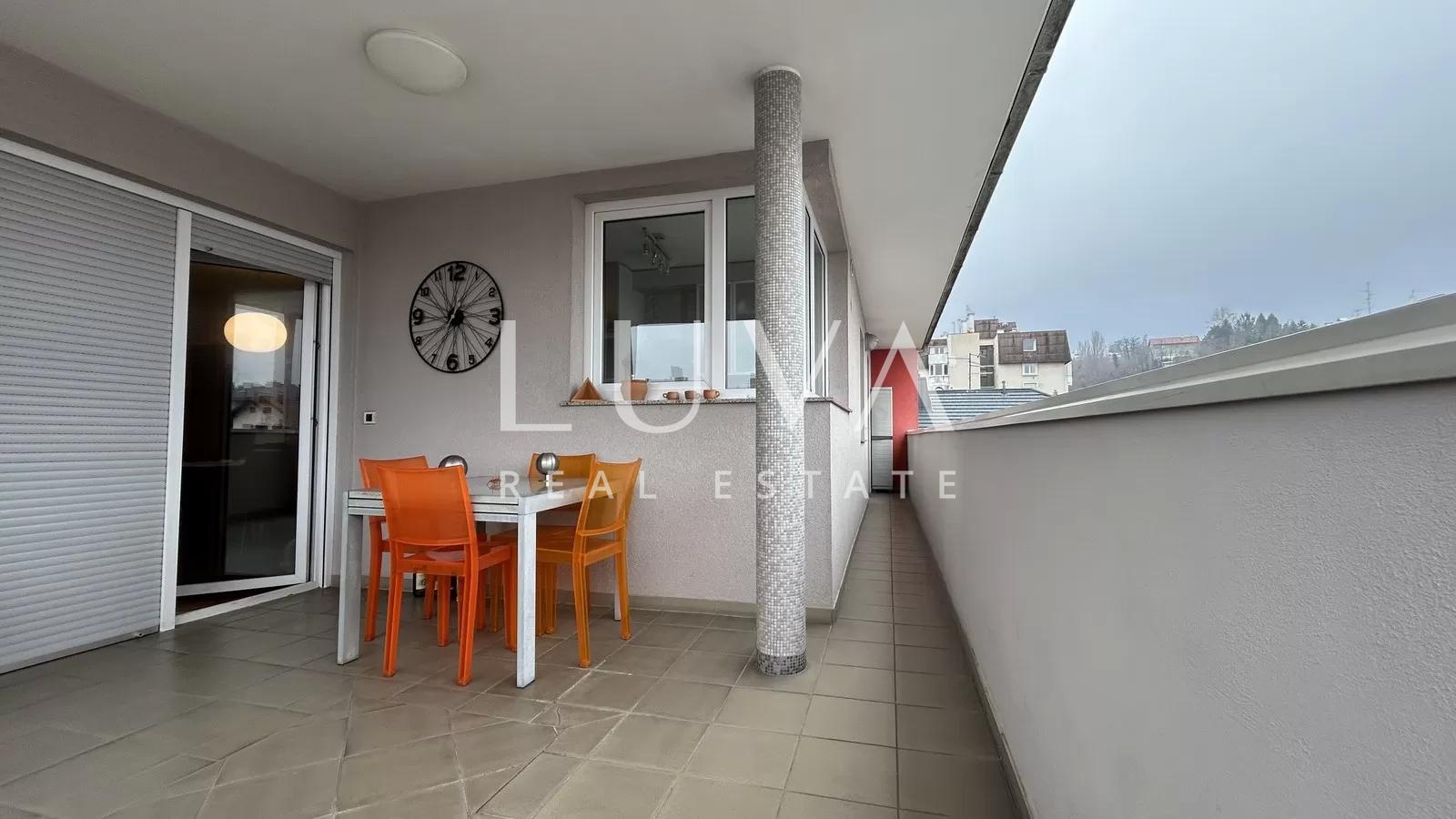 Zagreb, Stenjevec, Four-Room Apartment, 99m2 with Garage, Sale