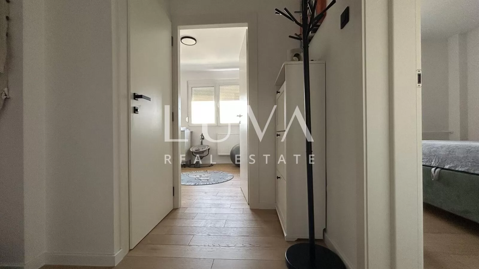 Zagreb, Prečko, spacious three-bedroom apartment, 73m2 for sale