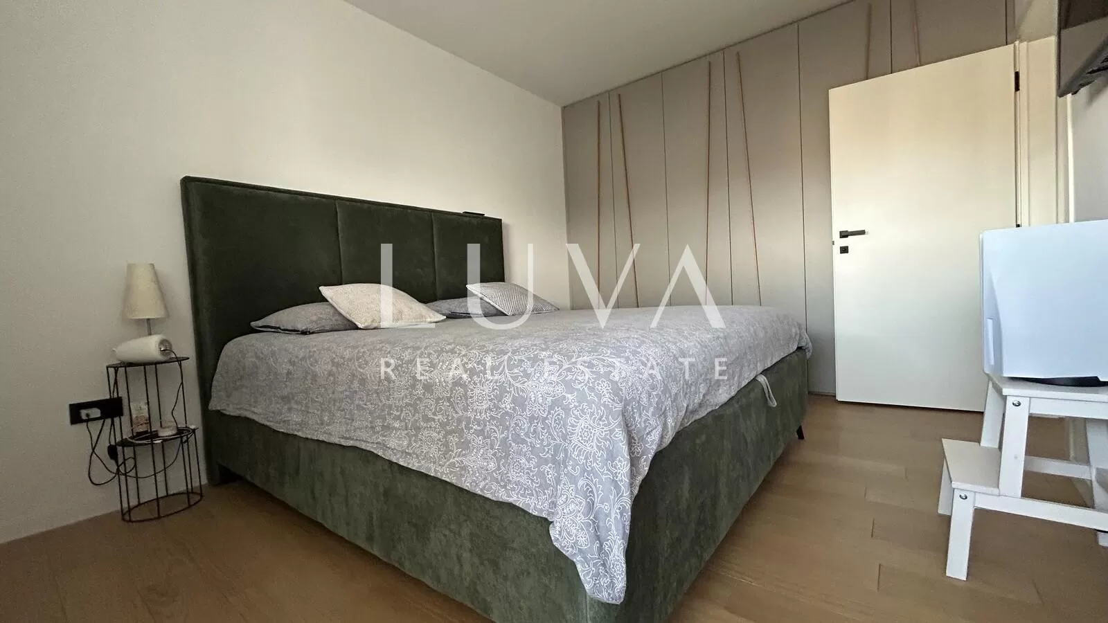 Zagreb, Prečko, spacious three-bedroom apartment, 73m2 for sale