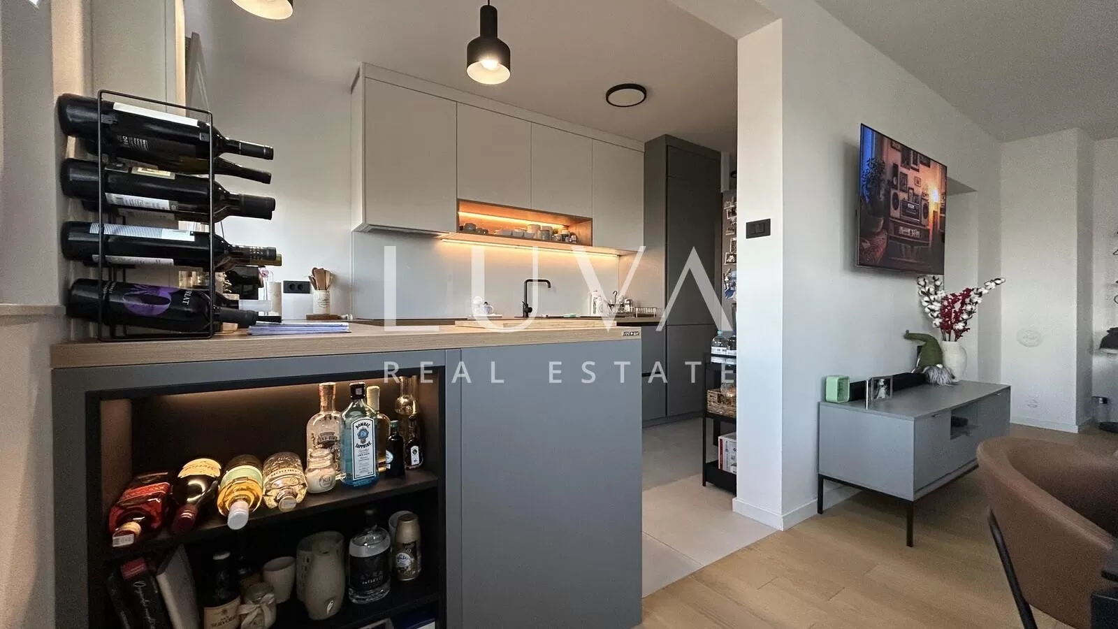 Zagreb, Prečko, spacious three-bedroom apartment, 73m2 for sale