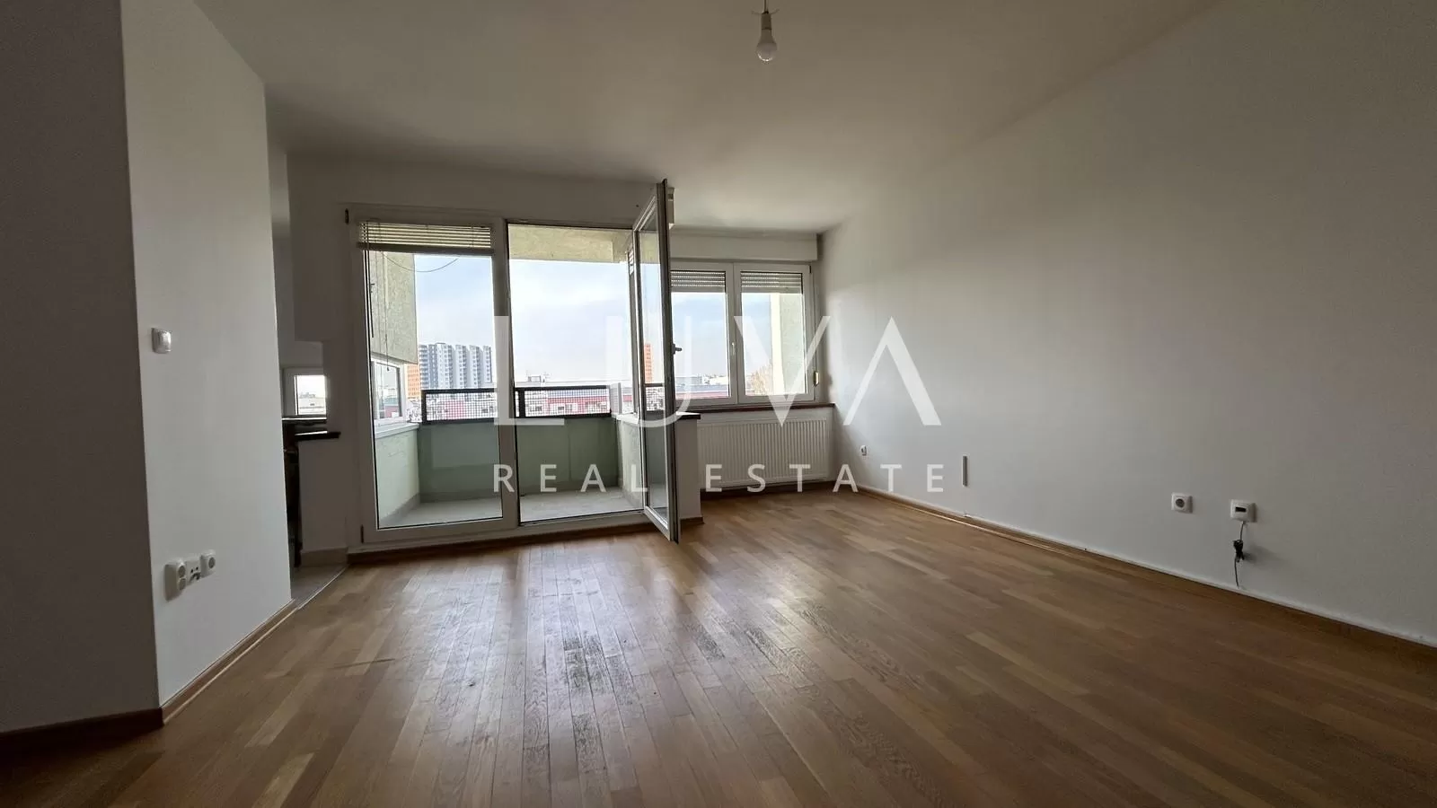 Zagreb, Vrbani, prekrasan trosoban stan 84m2, prodaja