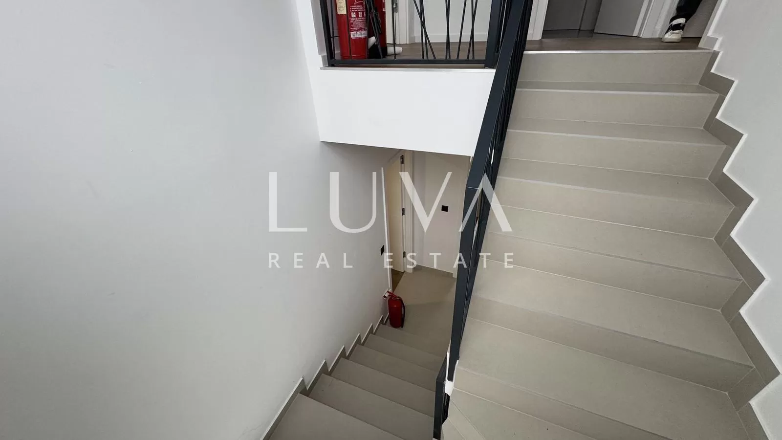 Rudeš, Luxury 5-Room Penthouse, 140 m²