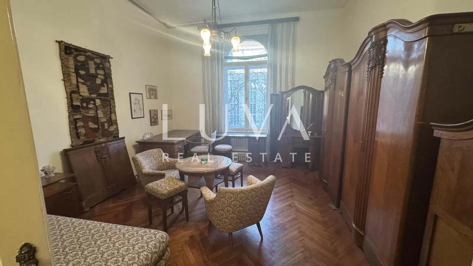 Zagreb, center, Marulić Square, three-bedroom apartment, 88m2 for sale