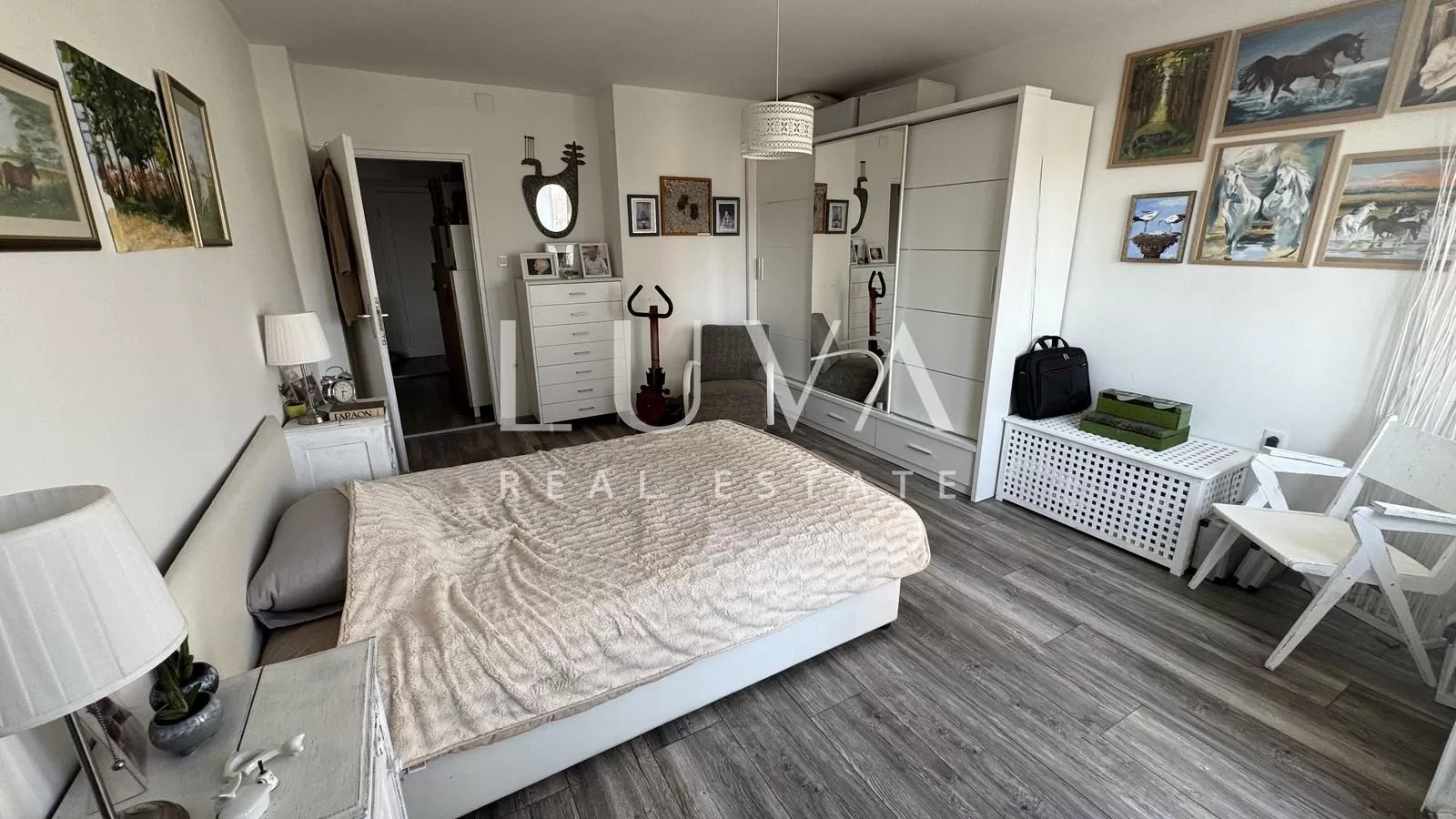 Zagreb, Držićeva, comfortable two-room apartment with two balconies, 67m2 for sale