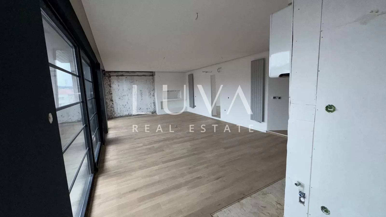 Zagreb, center, newly renovated penthouse 95m2 for sale