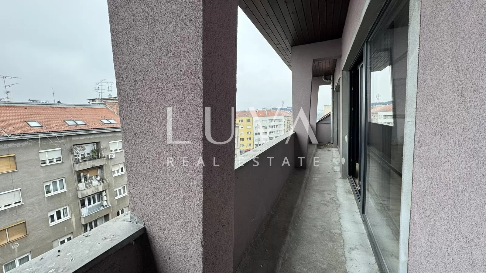 Zagreb, center, newly renovated penthouse 95m2 for sale