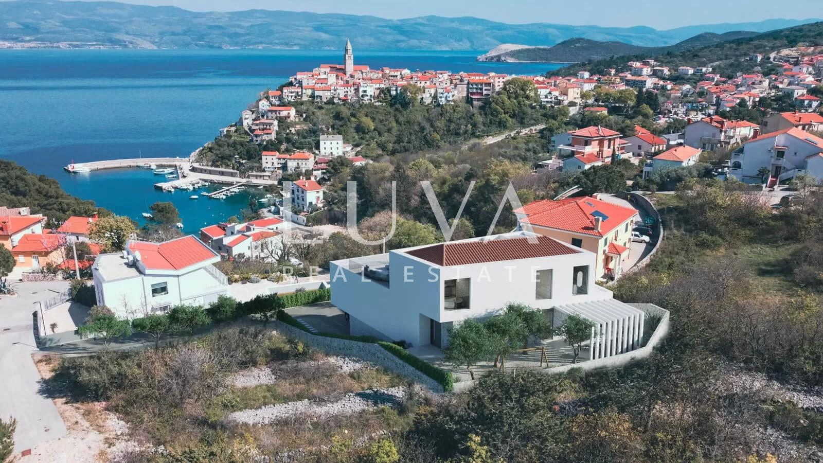 Vrbnik, Krk: Grundstück mit fertiggestelltem Projekt für den Bau einer Luxusvilla zu verkaufen