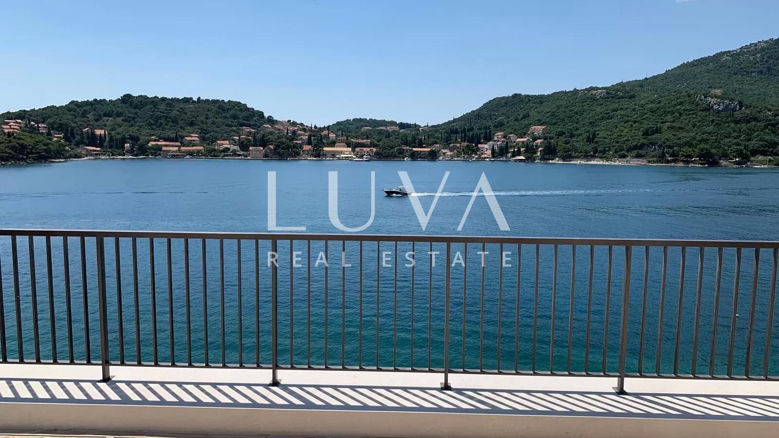 Zaton, Dubrovnik, einzigartige Luxusvilla direkt am Meer zu verkaufen