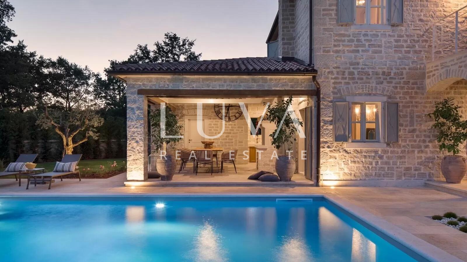 Luxury villa with pool in Kanfanar, Istria