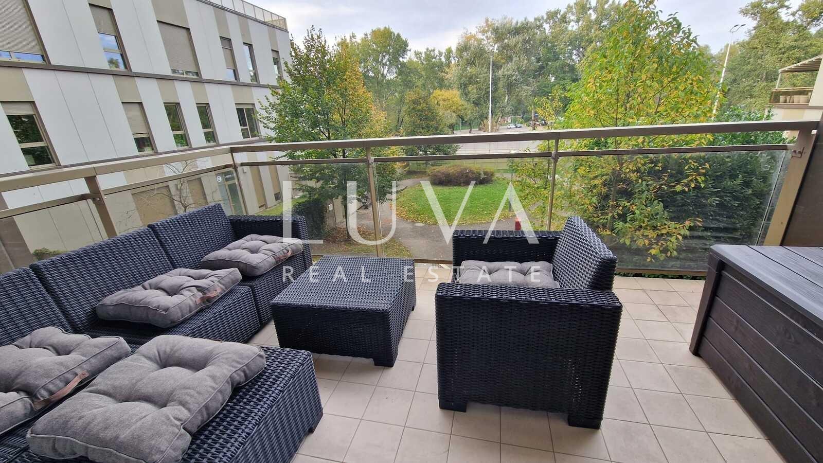 Apartment 55 m2 for rent, Bundek center with garage parking space