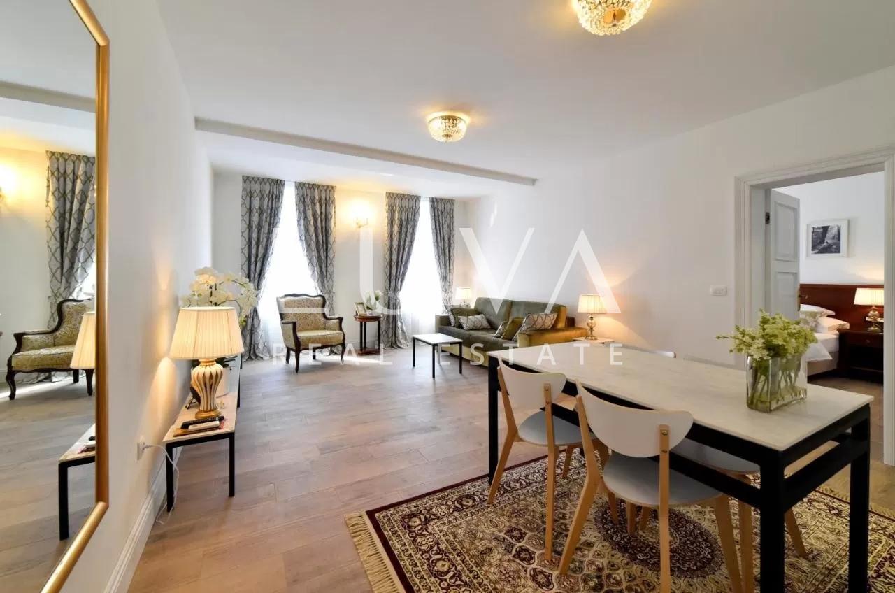 Center, Berislavićeva, apartment 118m2, 5 rooms, 3 bathrooms, for sale