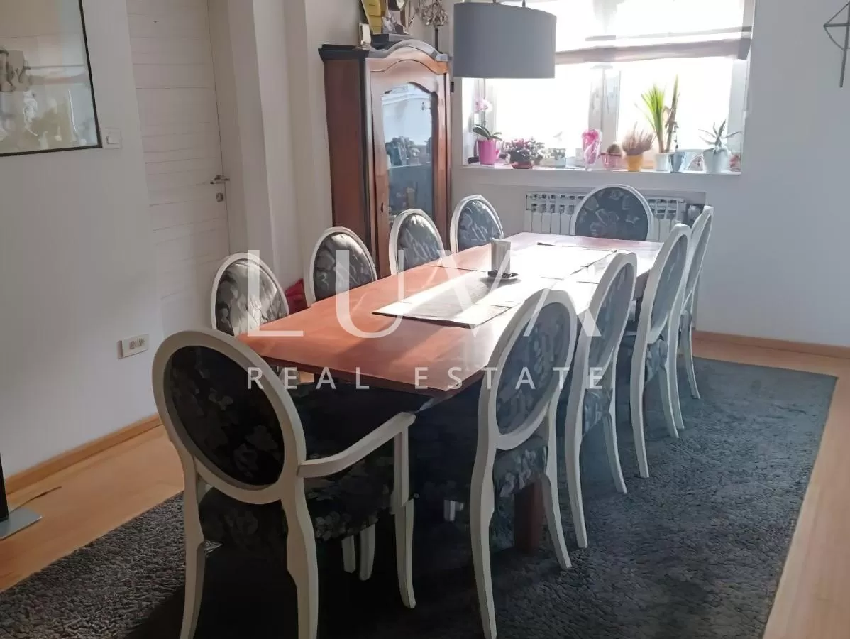 Luxury 5-room apartment for rent in elite Šalata location