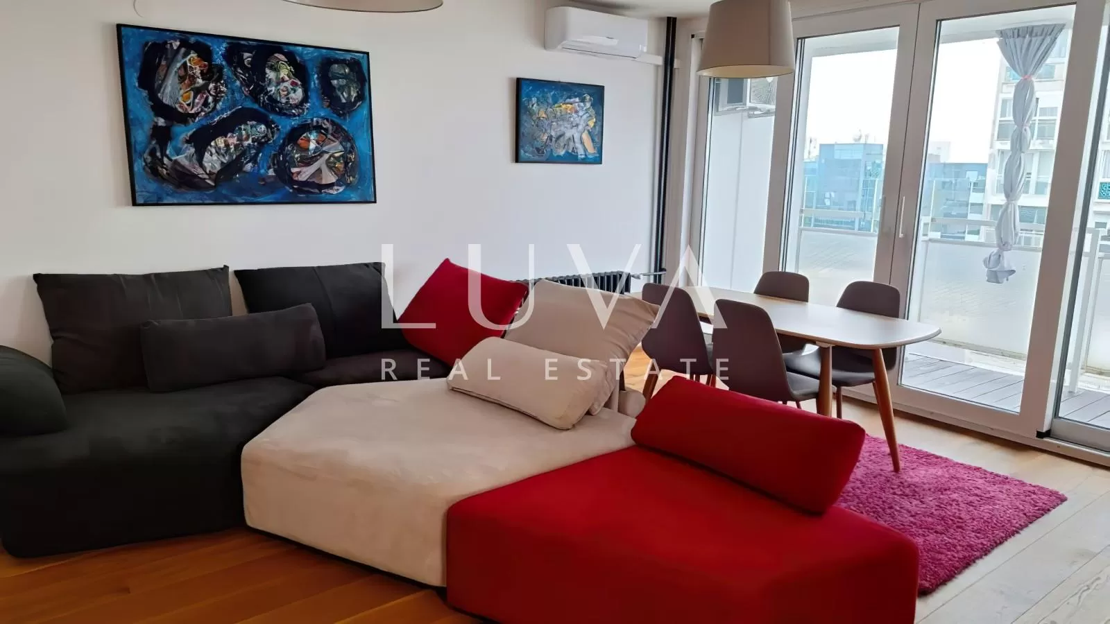 Vrbik, renovated 3-room apartment 77m2 with stunning view