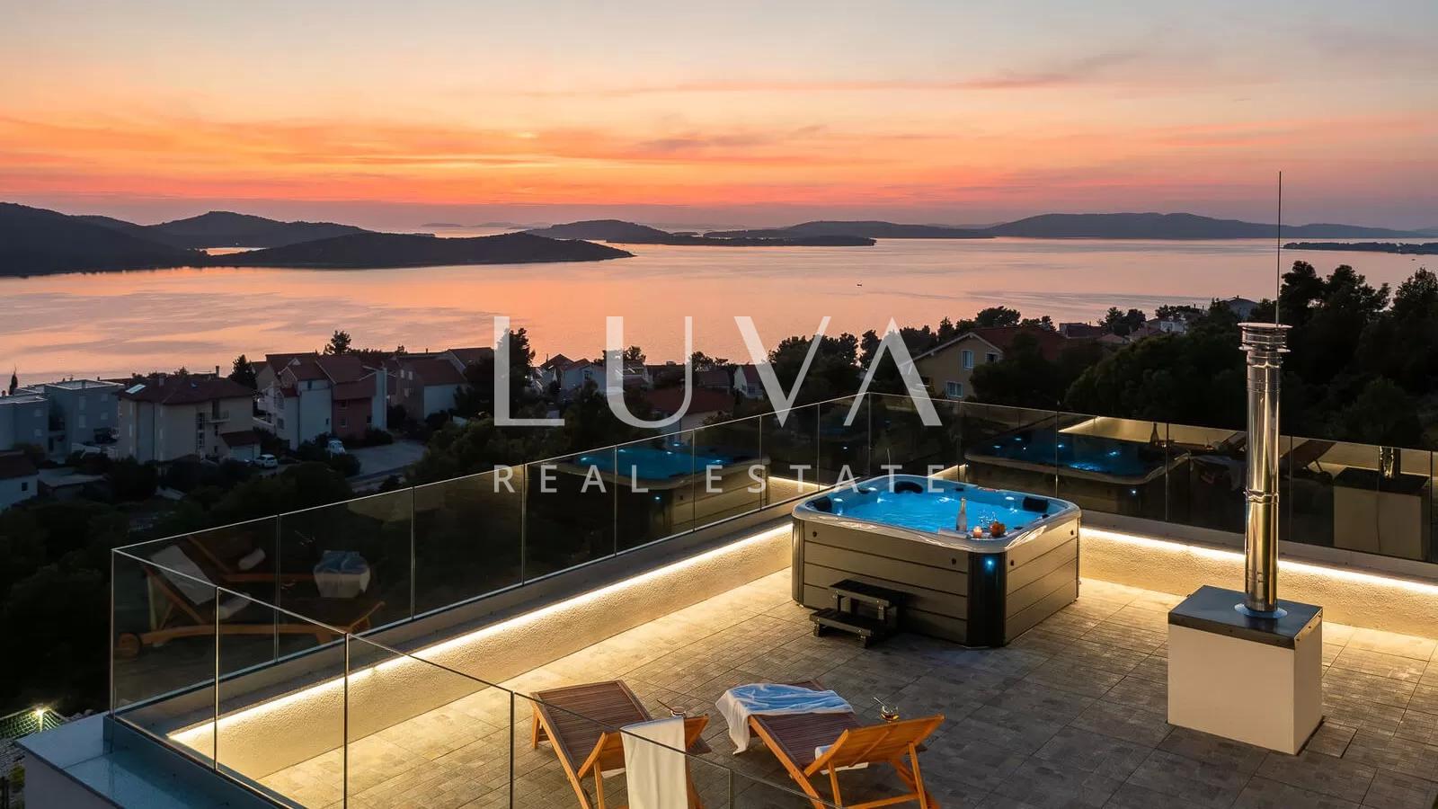 Žaborić, Šibenik, luxury villa with a pool near the sea for sale