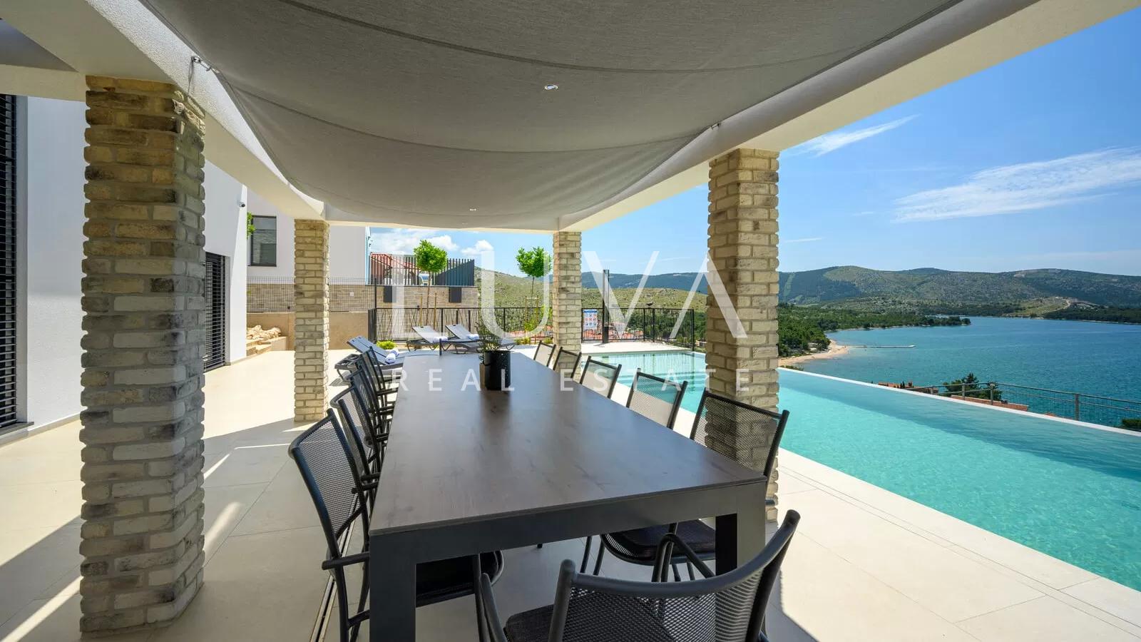 Žaborić, Šibenik, luxury villa with a pool near the sea for sale