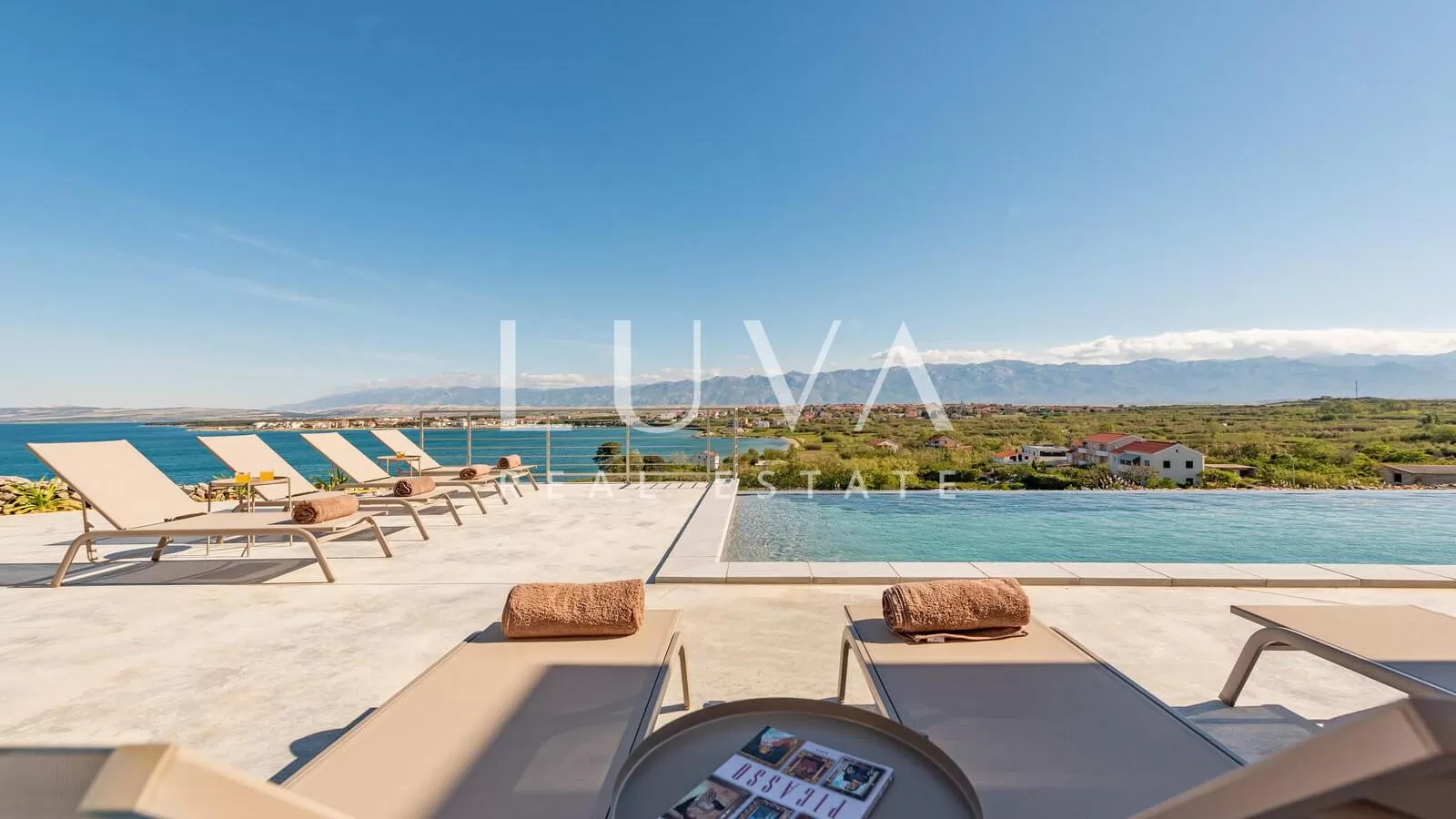 Povljana, Pag, luxury house with a pool and sea view for sale